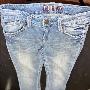 Truce Distressed and Detailed Stretched Blue Jeans